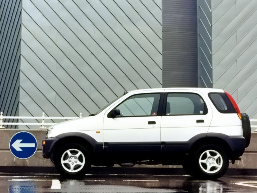  Daihatsu Terios + 1997 года  (UK) (фото 2 из 4)